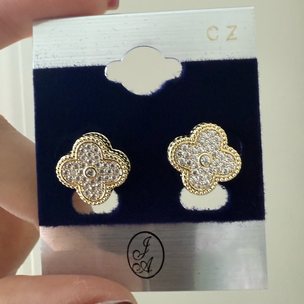 Gold Cubic Zirconia Flower Studs